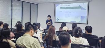 专业技能课程培训 · 课堂授课