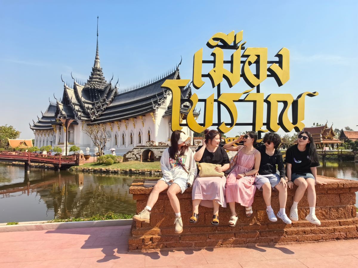 员工旅游 · 合影